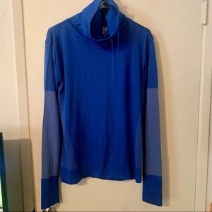 Nike dri-fit long sleeved turtleneck - EUC